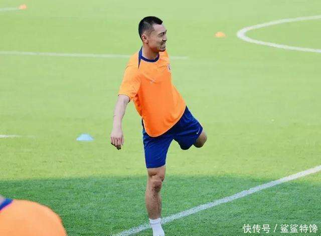 九游游戏中心-阿扎伦卡遭遇七持续失利，德国队教练压力巨大！-九游游戏中心