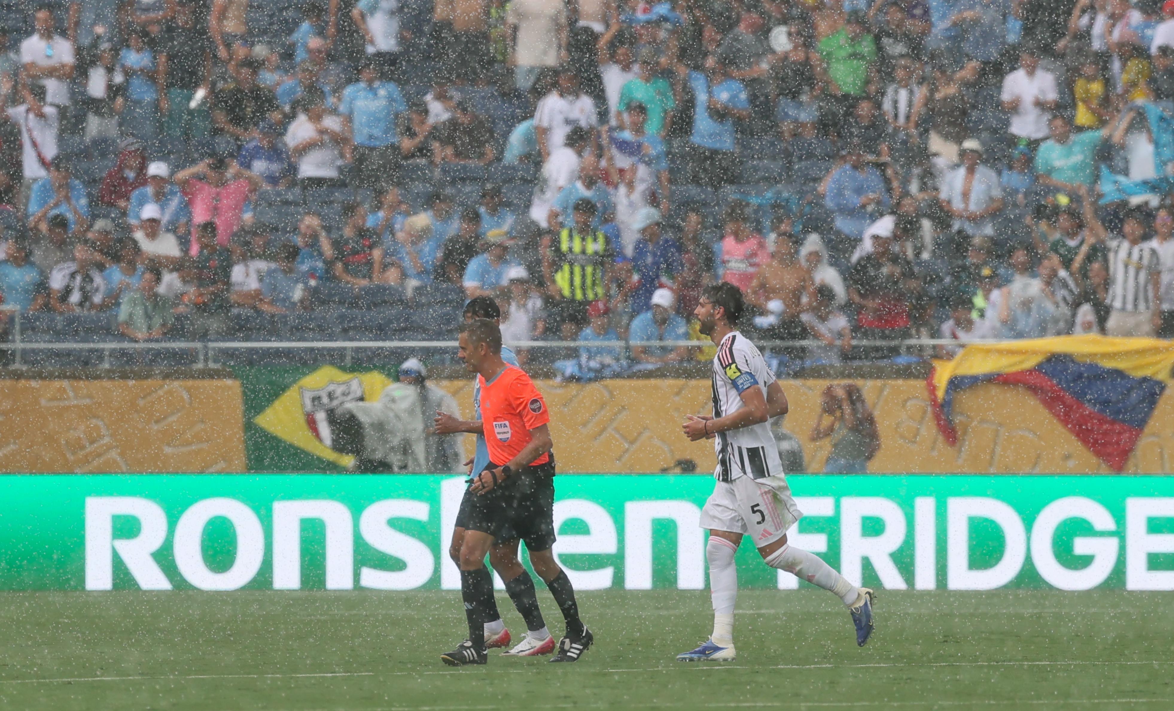 九游app安装-尤文主场大捷，球员赛后激动庆祝胜利，由于北京以及不要.-九游app安装