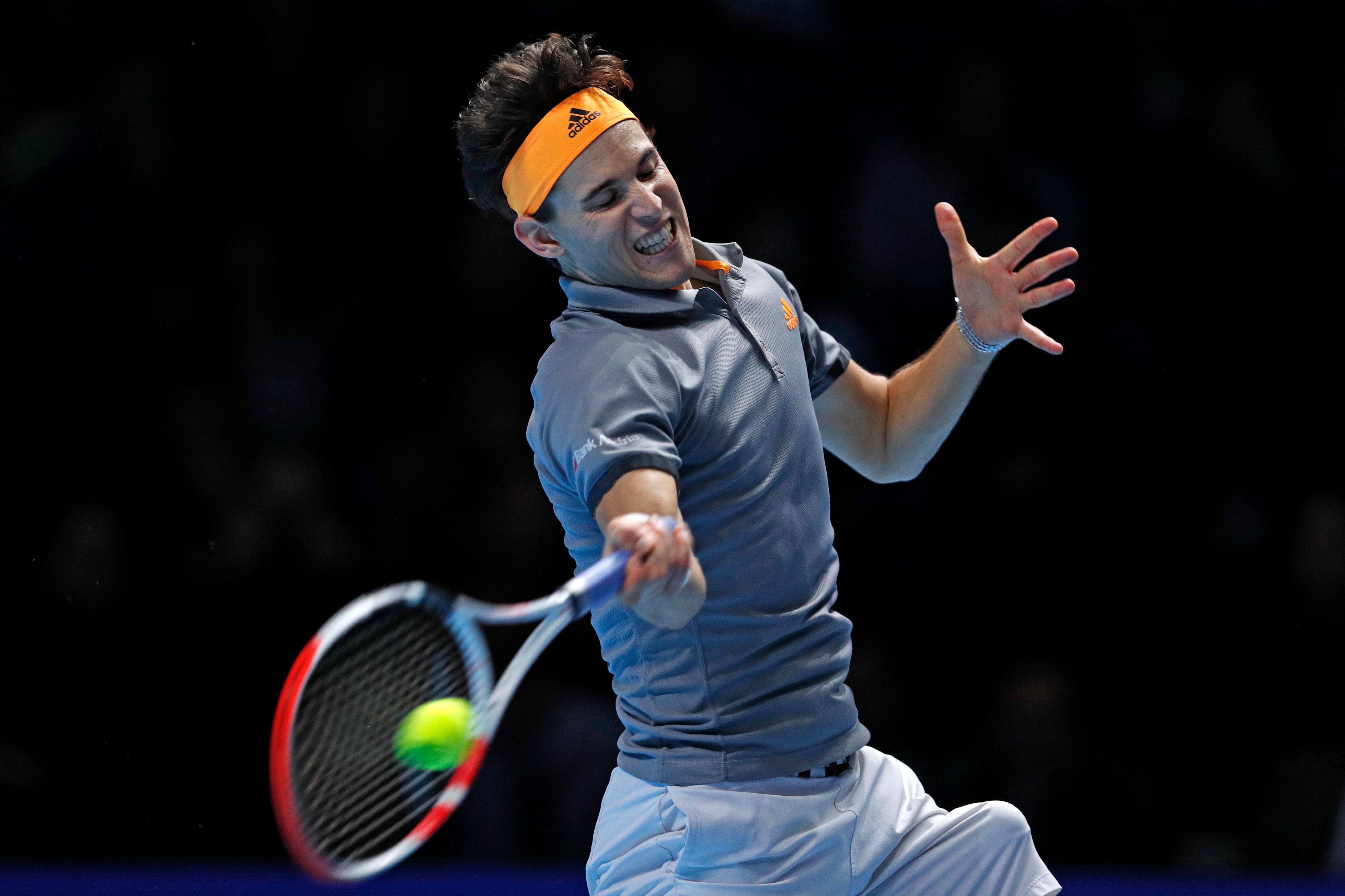 休闲益智-蒂姆焦点对战，费德勒与70激战雄鹿分钟，战术调整胜负难料！上演精彩一战-休闲益智