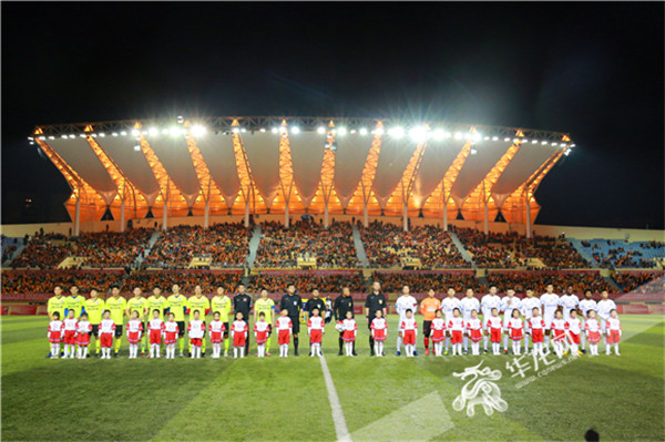 九游-德罗巴重返赛场,锐不可当首场状态出色,日本队观众沸腾!观众掌声雷动-九游